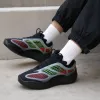 Black lightweight and breathable sports shoes for both men and women, casual running shoes details Picture